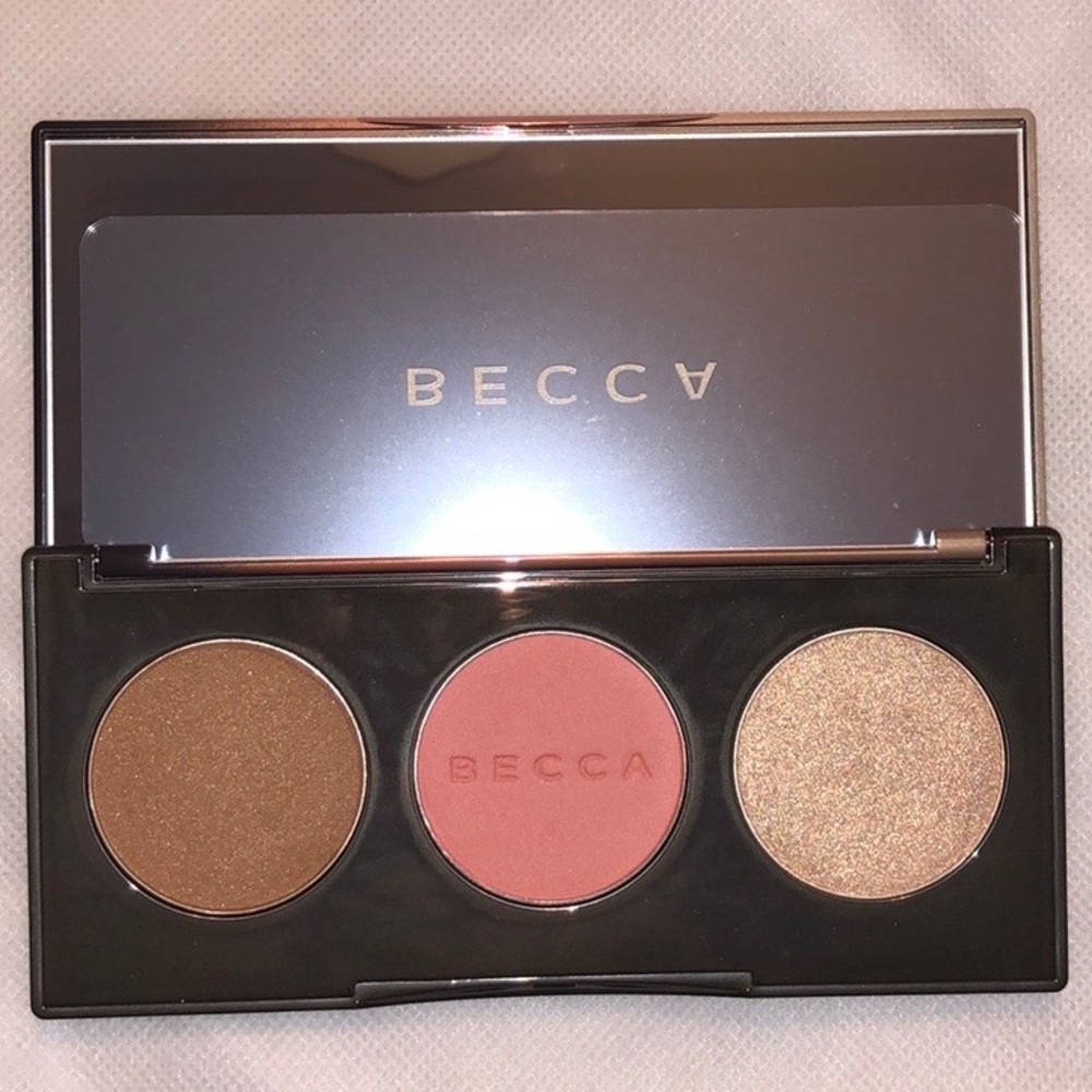 Becca Sunchaser Palette -Bronze, Blush & Highlight